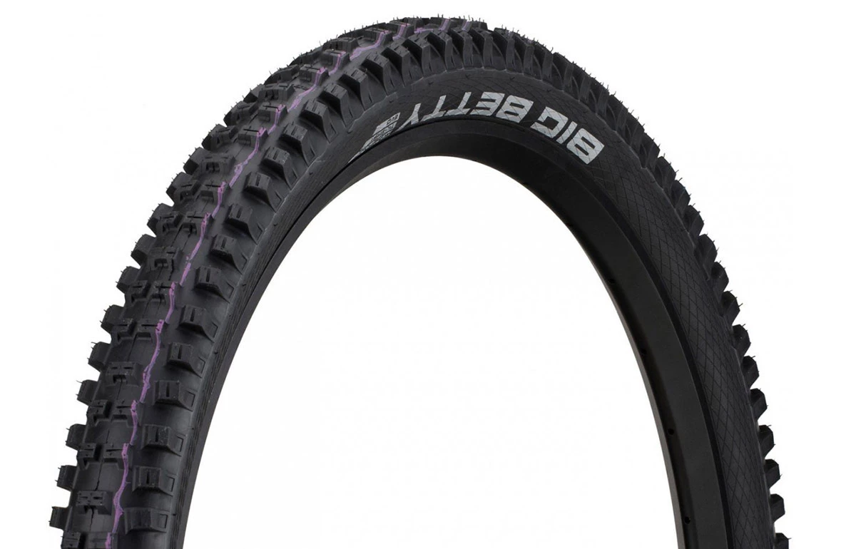 SCHWALBE BIG BETTY 27.5 X 2.4 SUPER DOWNHILL ADDIX ULTRA SOFT 3 SCHWALBE BIG BETTY 27.5 X 2.4 SUPER DOWNHILL ADDIX ULTRA SOFT