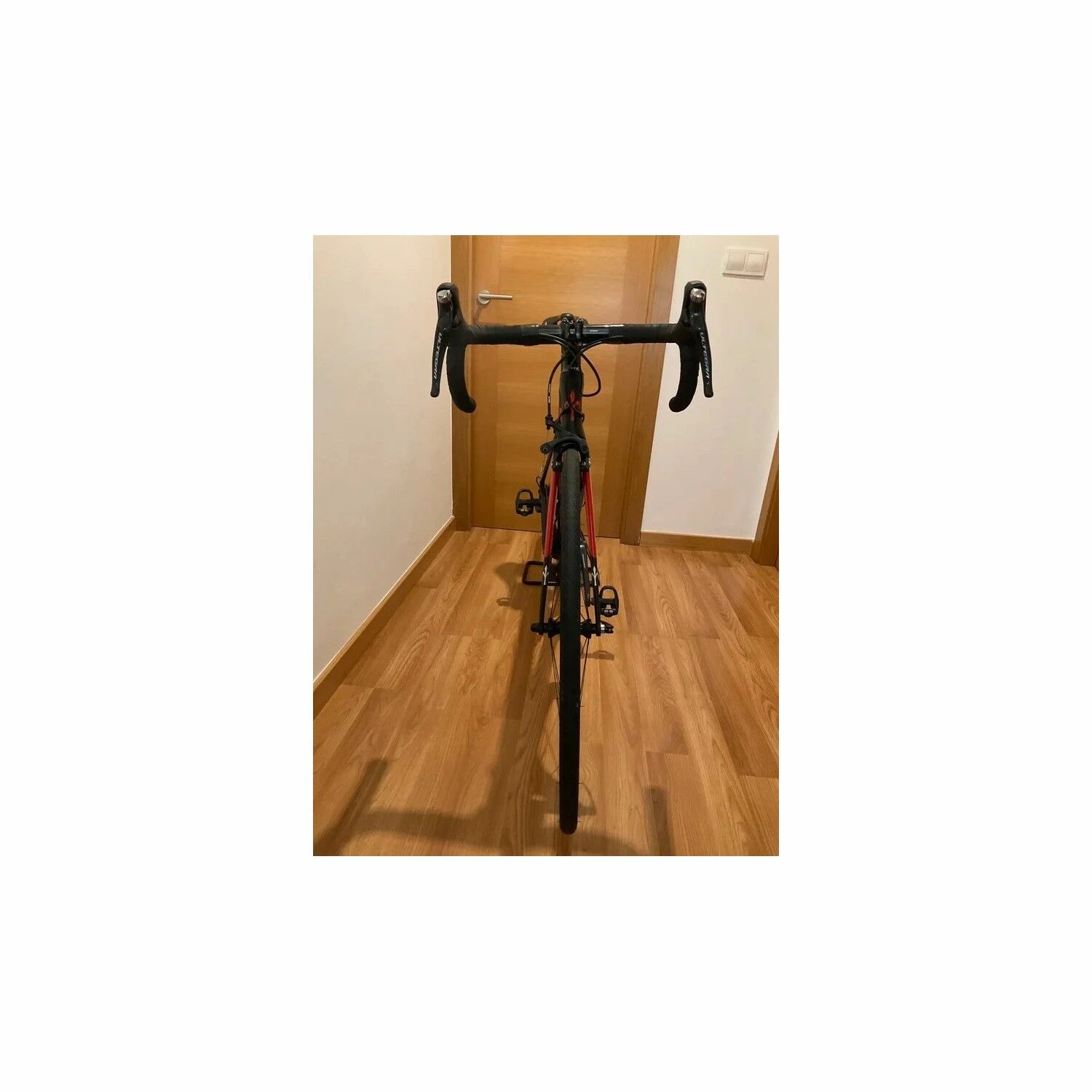 Vélo De Course Wilier Triestina - 52 - 700c 4 Vélo De Course Wilier Triestina - 52 - 700c – Image 2