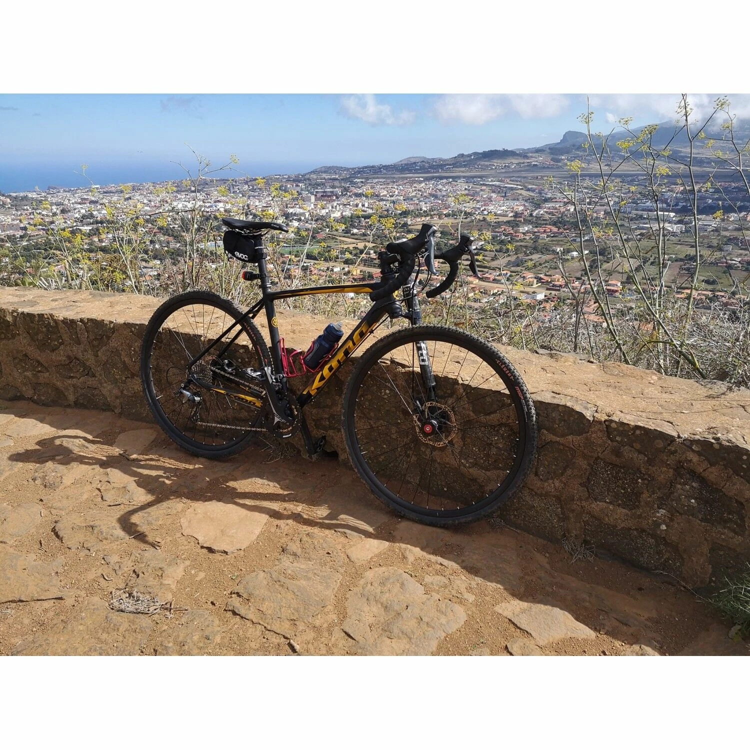 Vélo De Gravel Kona - 52 - 700c 4 Vélo De Gravel Kona - 52 - 700c – Image 2