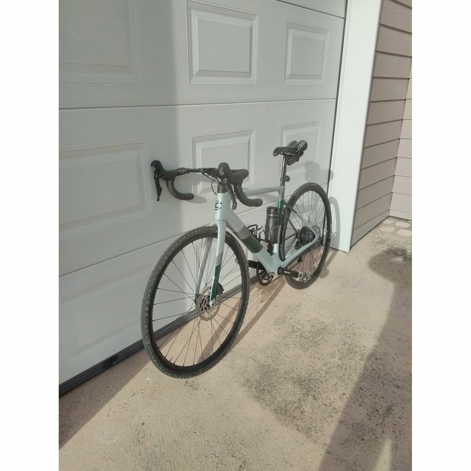 Vélo De Route électrique Cannondale - 52 4 Vélo De Route électrique Cannondale - 52 – Image 2