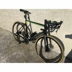 Vélo De Course Colnago - 56 - 28" 13 Vélo De Course Colnago - 56 - 28" -Accessoires auto pour vélo Boutique colnago v3rs 11
