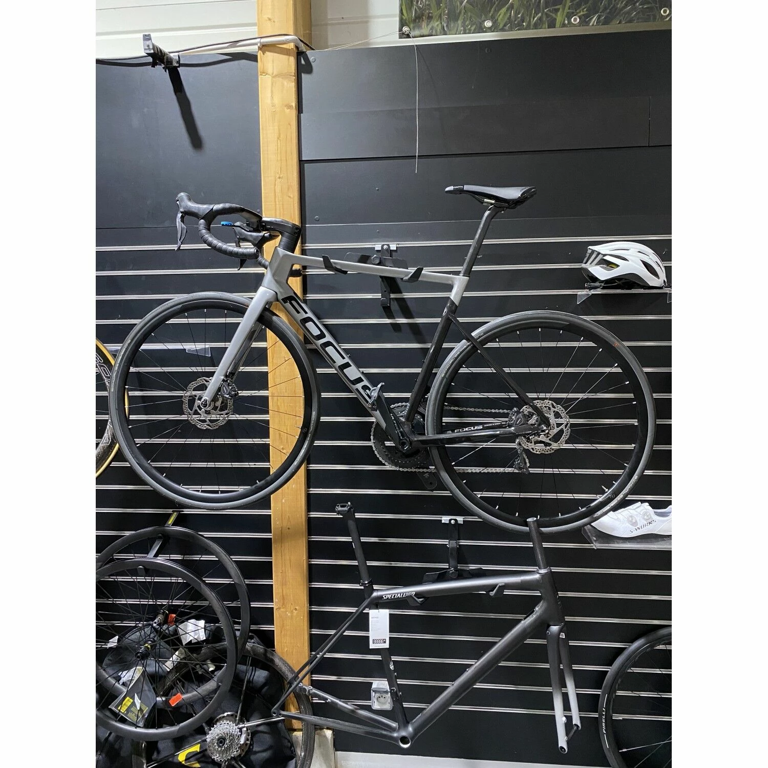 Vélo De Course Focus - 56 - 28" 4 Vélo De Course Focus - 56 - 28" – Image 2