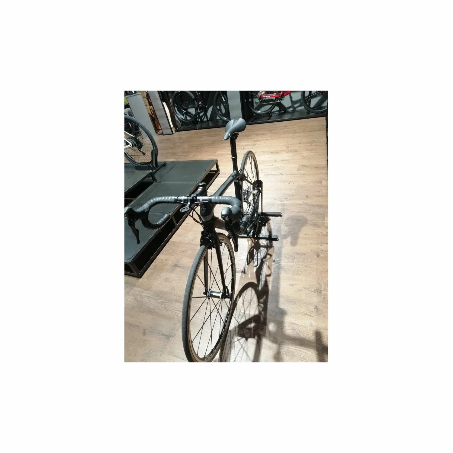 Vélo De Course Trek - 52 4 Vélo De Course Trek - 52 – Image 2