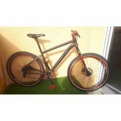 Vélo Urbain Rockrider -Accessoires auto pour vélo Boutique velo 275 single speed noir et rouge 1