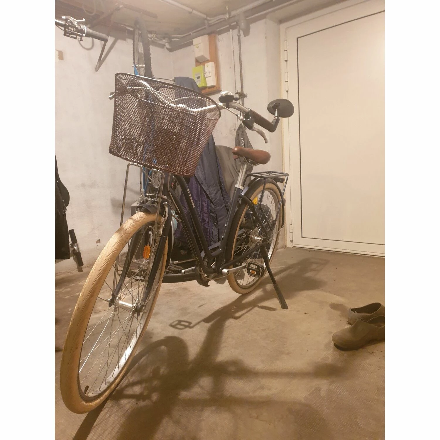 Vélo Hollandais Autre Marque - M (53-55) 4 Vélo Hollandais Autre Marque - M (53-55) – Image 2