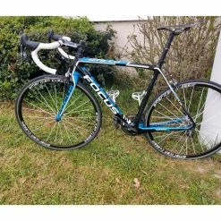 Vélo De Course Focus - 54 - 700c