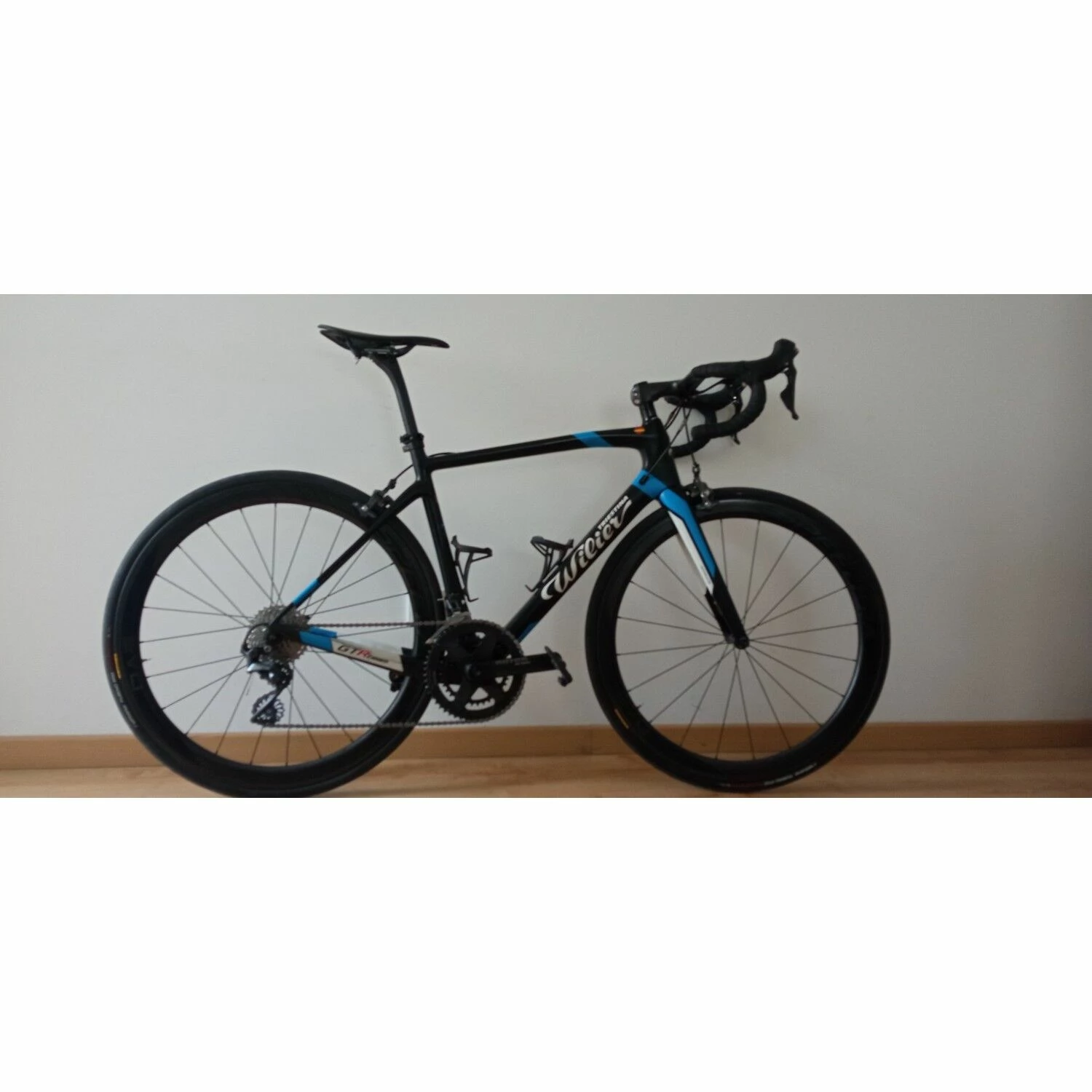 Vélo De Course Wilier Triestina Gtr - 52 - 700c 4 Vélo De Course Wilier Triestina Gtr - 52 - 700c – Image 2