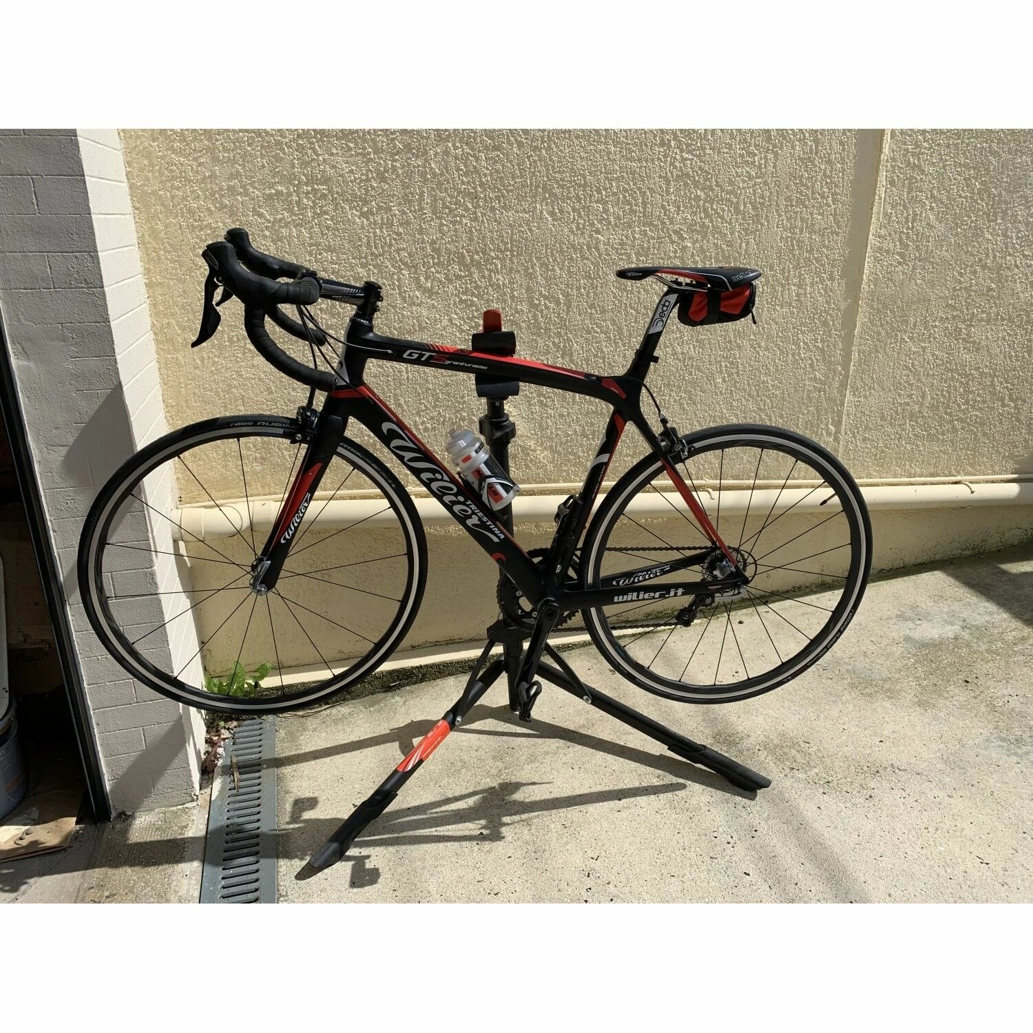 Vélo De Course Wilier Triestina - 56 4 Vélo De Course Wilier Triestina - 56 – Image 2